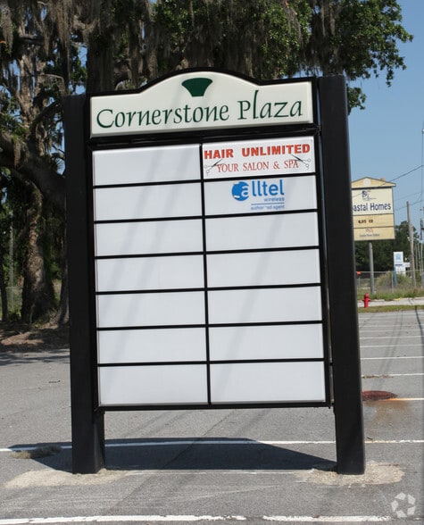 100-172 Cornerstone Dr, Brunswick, GA for sale - Building Photo - Image 3 of 6