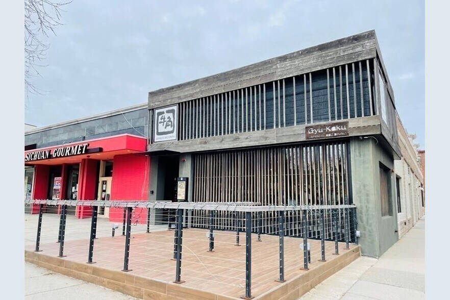 1002 Beacon St, Brookline, MA à vendre - Photo du bâtiment - Image 2 de 29