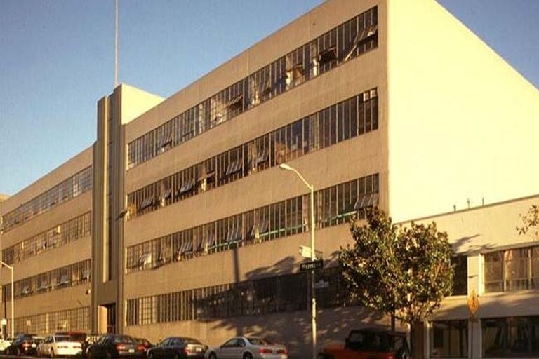 645 Harrison St, San Francisco, CA à louer - Photo du bâtiment - Image 2 de 2