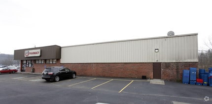 856-880 Tennessee Ave, Etowah, TN for lease Building Photo- Image 2 of 4