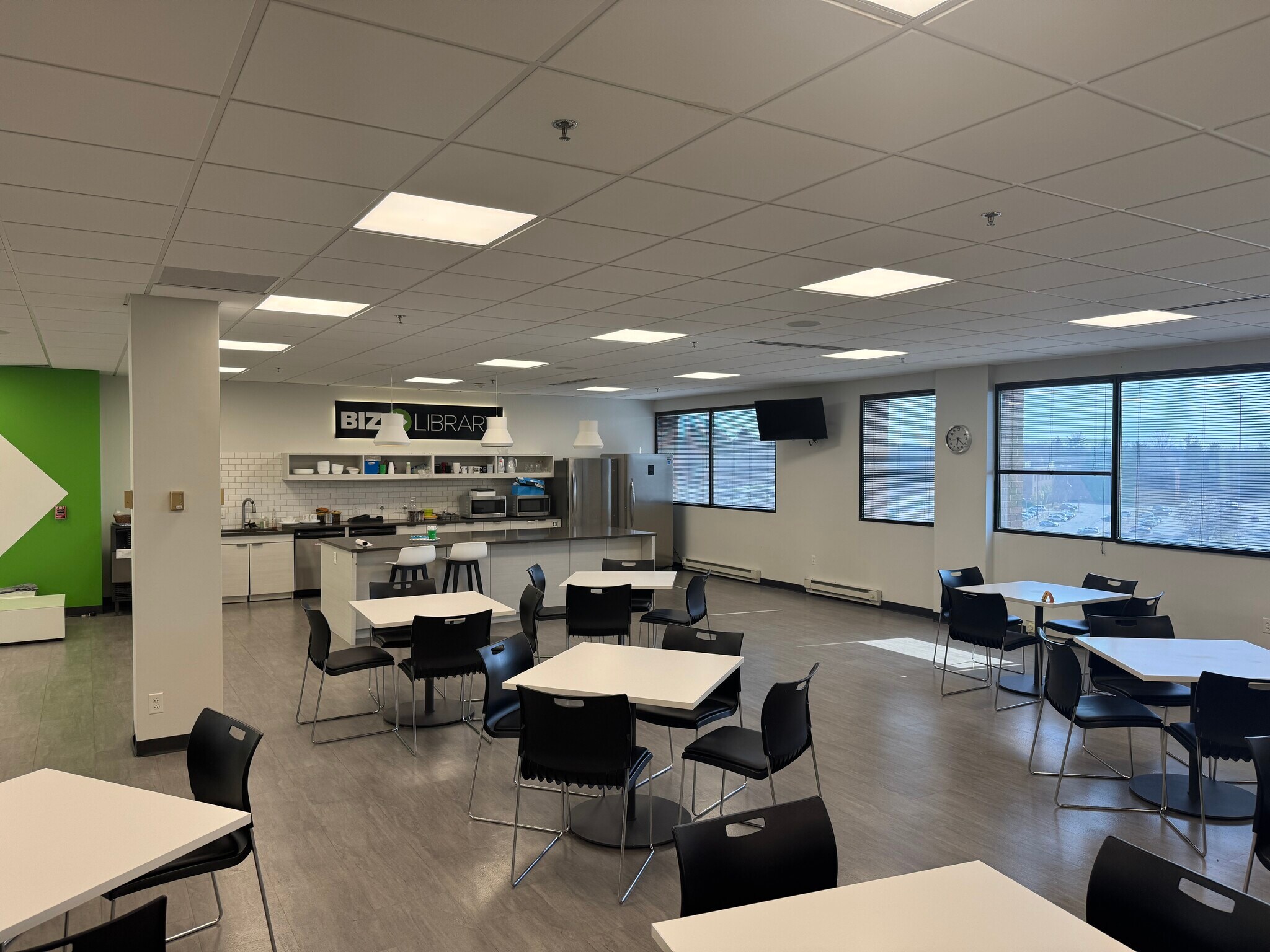 14500 S Outer Forty Rd, Chesterfield, MO for lease Building Photo- Image 1 of 9