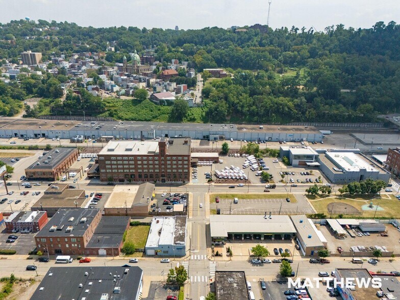 2950 Penn Ave, Pittsburgh, PA for sale - Building Photo - Image 2 of 3