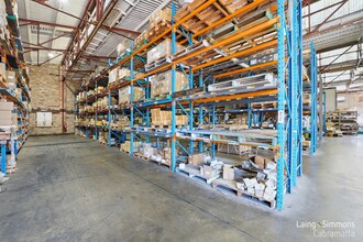 29 Lisbon St, Fairfield East for lease Interior Photo- Image 2 of 9