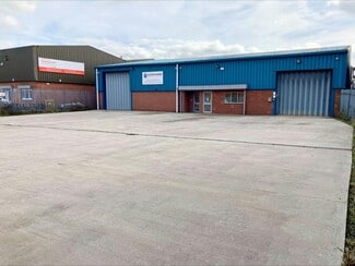 Plus de détails pour Unit 2 Porritt St, Bury - Industriel à louer