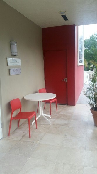 201 N Ocean Dr, Hollywood, FL à vendre - Photo du bâtiment - Image 2 de 26