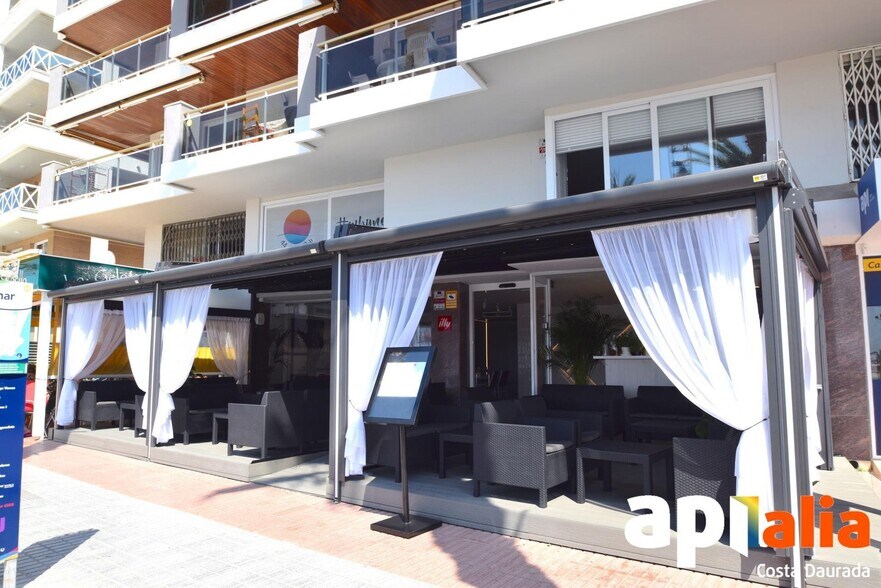 Immeuble residentiel dans Salou, Tarragona à vendre - Photo du bâtiment - Image 2 de 6