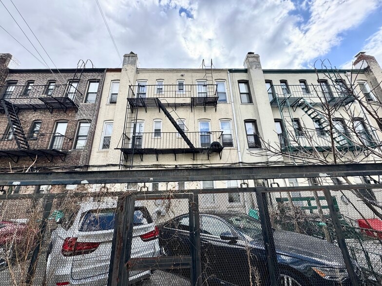 3444 43rd St, Long Island City, NY for sale - Building Photo - Image 3 of 4