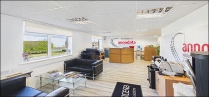 1-5 Blairtummock Pl, Glasgow for lease Interior Photo- Image 1 of 5