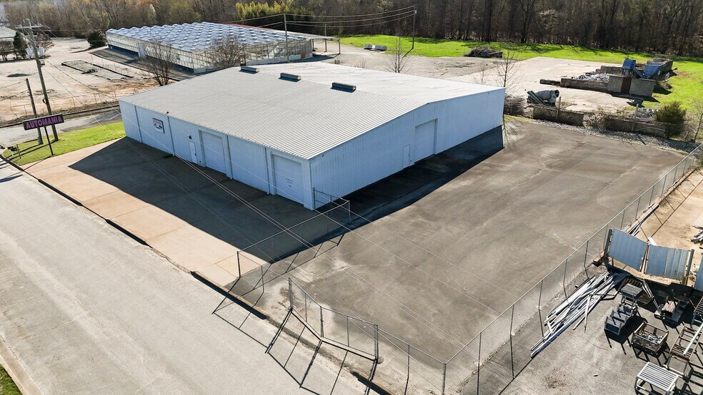39 N Madison Dr, Humboldt, TN à vendre - Photo du bâtiment - Image 2 de 35