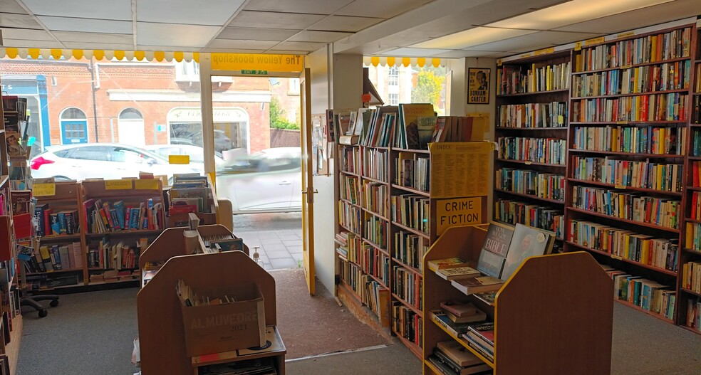 48 High St, Crediton for sale - Interior Photo - Image 3 of 4