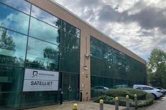 Lysons Park, Aldershot for lease Building Photo- Image 1 of 5