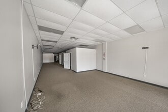1102-1192 W Kemper Rd, Cincinnati, OH à louer Photo intérieure- Image 2 de 10