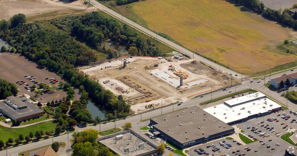 717 E 24th St, Holland, MI à louer - Photo principale - Image 1 de 1