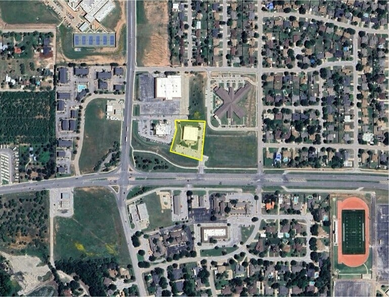 1202 E South 11th St, Abilene, TX for lease - Aerial - Image 3 of 9