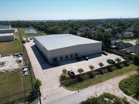 5424 Clara Rd, Houston TX - Entrepôt