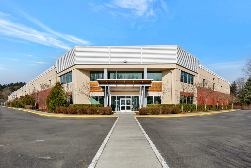 15902 Woodinville-Redmond Rd, Woodinville, WA for lease - Building Photo - Image 2 of 4