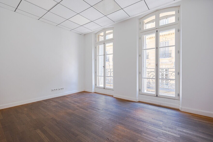 19 Rue De La Republique, Marseille à louer - Photo intérieure - Image 2 de 6