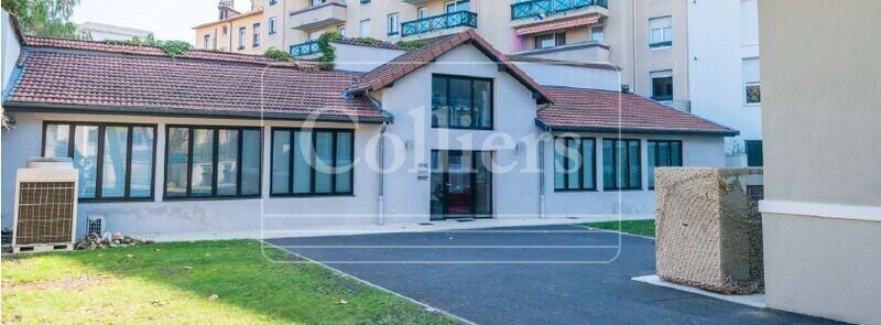 223 Route De Vienne, Lyon for sale - Building Photo - Image 2 of 5