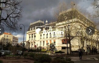 Plus de détails pour Commerce de détail à vendre