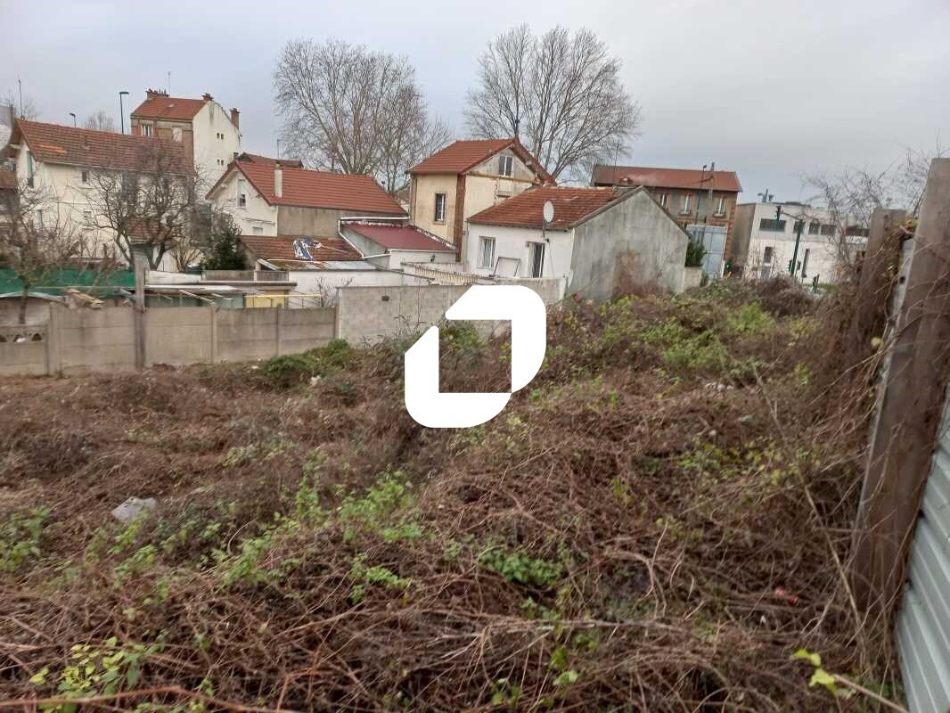 Land in Épinay-sur-Seine for sale Building Photo- Image 1 of 2
