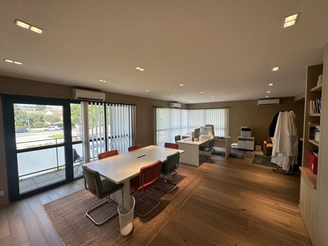 Office in Puget-sur-Argens for sale Building Photo- Image 1 of 13