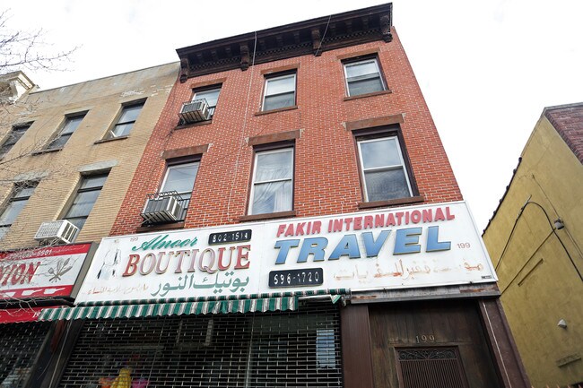 Plus de détails pour 199 Atlantic Ave, Brooklyn, NY - Commerce de détail à louer