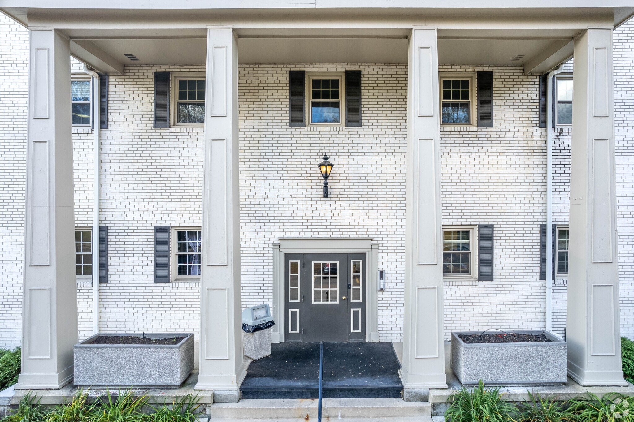 5701 N High St, Worthington, OH à louer Photo du bâtiment- Image 1 de 10