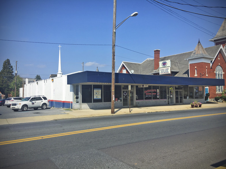 29-33 E Main St, Palmyra, PA for sale - Building Photo - Image 1 of 1