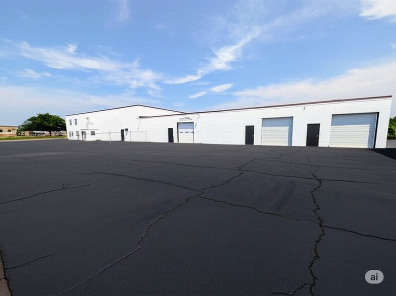 6060 Executive Blvd, Huber Heights, OH à louer - Photo du bâtiment - Image 2 de 3