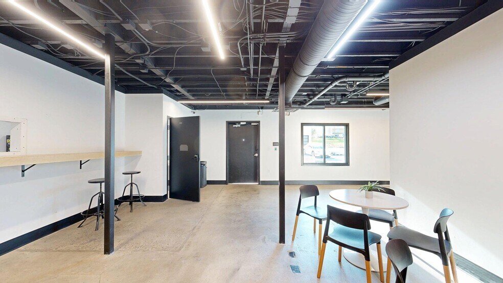 495 W University Pky, Orem, UT à louer - Numérisation 3D de Matterport - Image 2 de 20