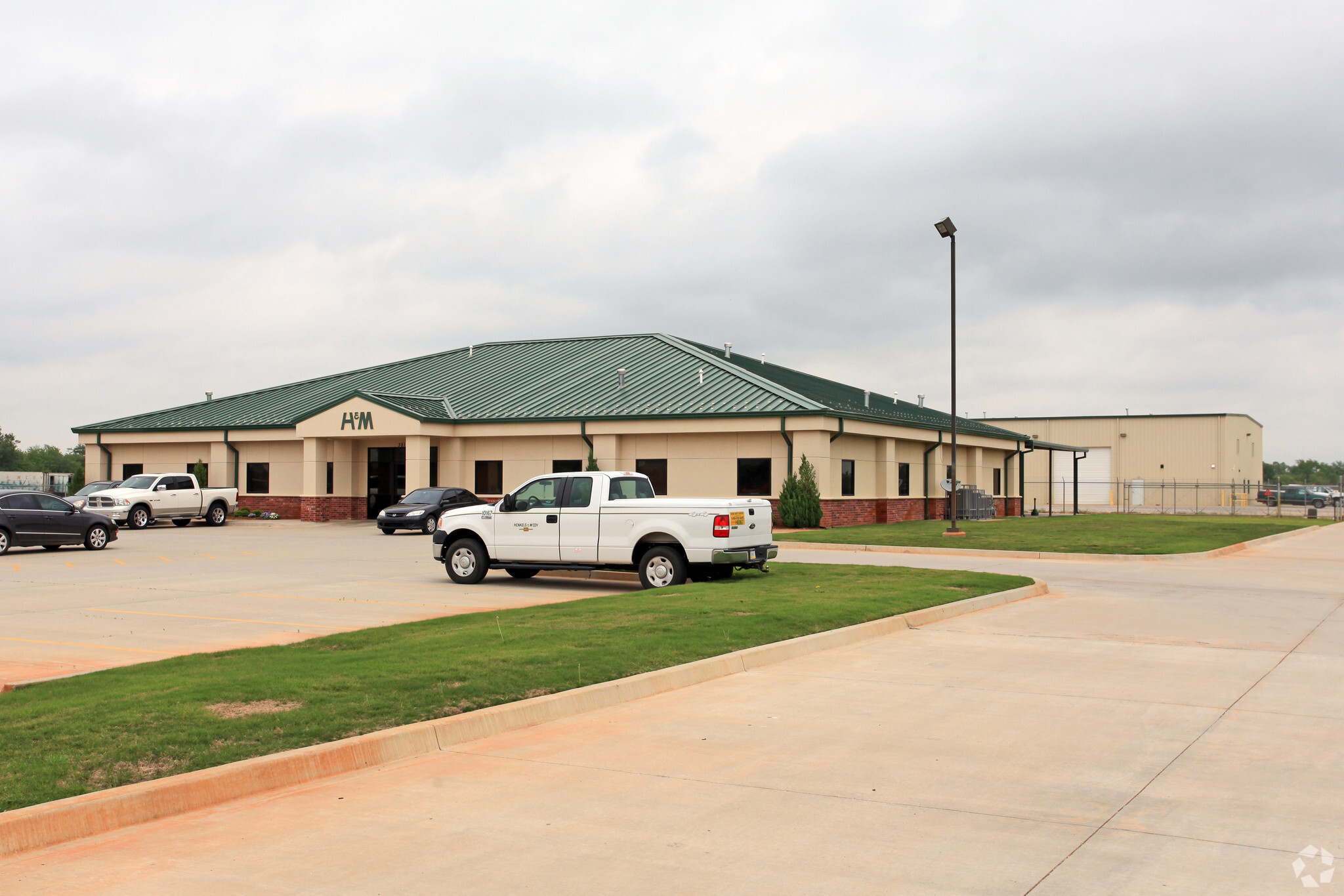 381 W Adkins Hill Rd, Washington, OK for sale Primary Photo- Image 1 of 1