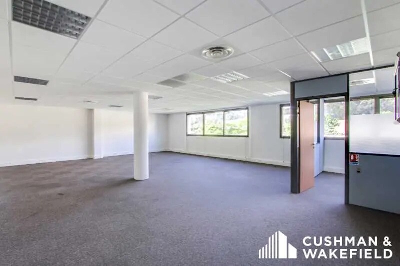 515 Avenue De La Tramontane, La Ciotat for lease - Building Photo - Image 3 of 23