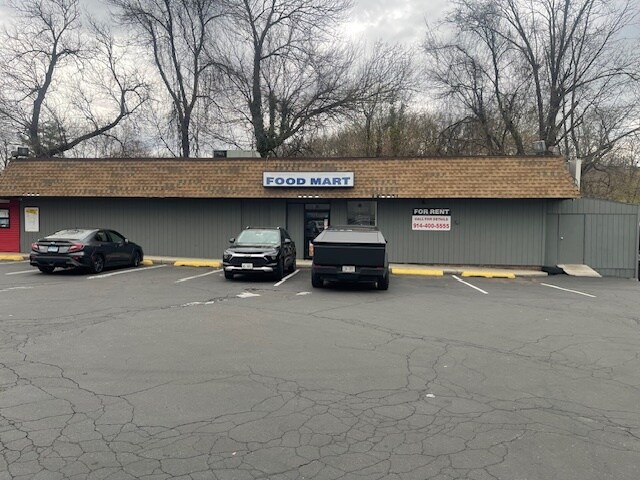 Plus de détails pour 604 N Main St, Port Chester, NY - Commerce de détail à louer