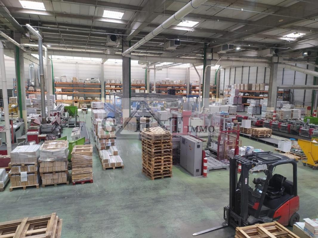 Industrial in Lognes for sale Building Photo- Image 1 of 13