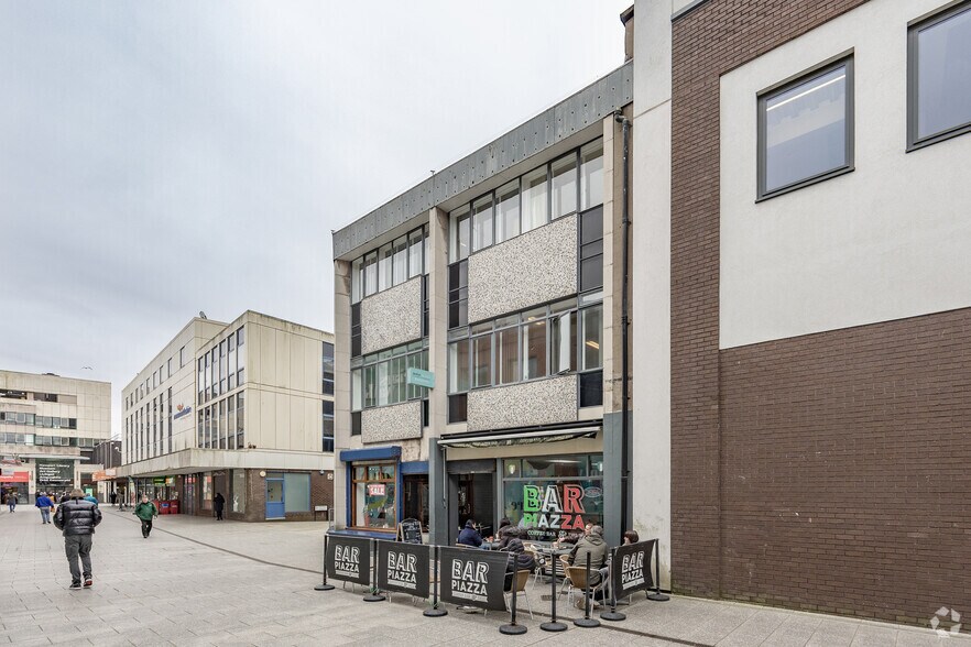 John Frost Sq, Newport à louer - Photo du bâtiment - Image 2 de 3