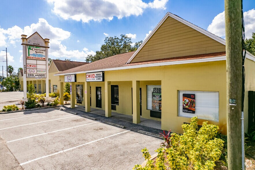 13106 N Florida Ave, Tampa, FL à louer - Photo du bâtiment - Image 2 de 10
