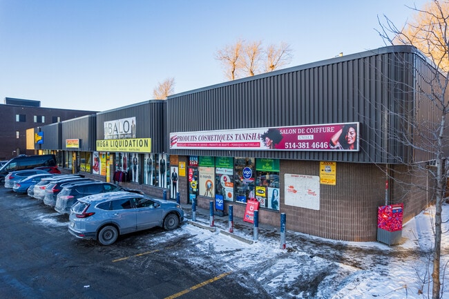 More details for 8529-8565 Boul Pie IX, Montréal, QC - Retail for Sale