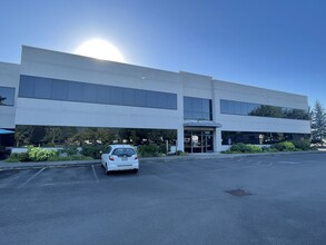 91302 N Coburg Industrial Way, Eugene, OR for lease Building Photo- Image 2 of 3