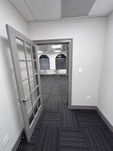 4 N Exeter St, Baltimore, MD à louer Photo intérieure- Image 1 de 7