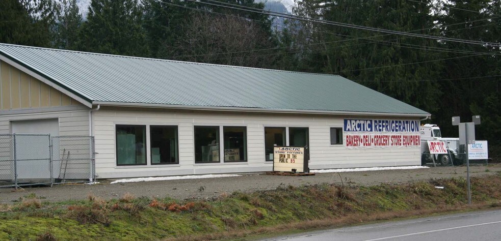 41711 State Route 2, Gold Bar, WA à vendre - Photo du bâtiment - Image 2 de 16