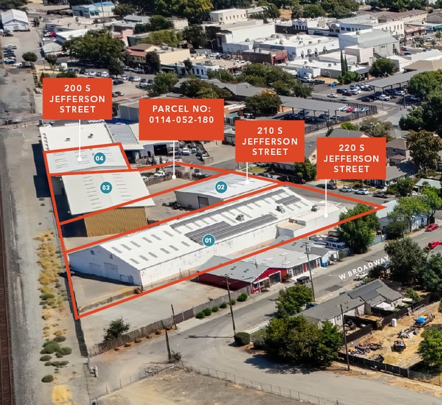 South Jefferson Street portfolio of 4 properties for sale on LoopNet.ca - Building Photo - Image 2 of 23