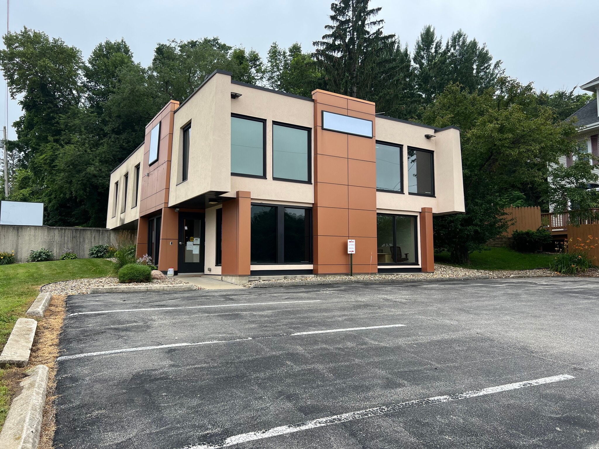 2109 S Broadway, Rochester, MN for sale Building Photo- Image 1 of 29