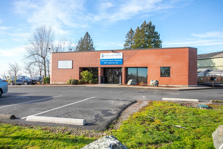 8097 Harborview Rd, Blaine, WA à louer - Photo du bâtiment - Image 1 de 21