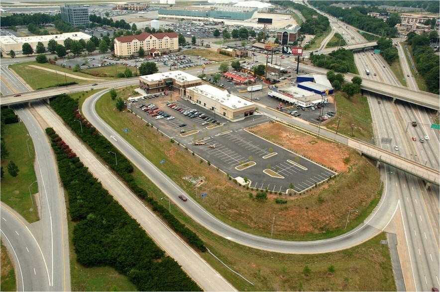 Interstate 85 & Virginia Ave, College Park, GA à vendre - Photo du bâtiment - Image 2 de 3