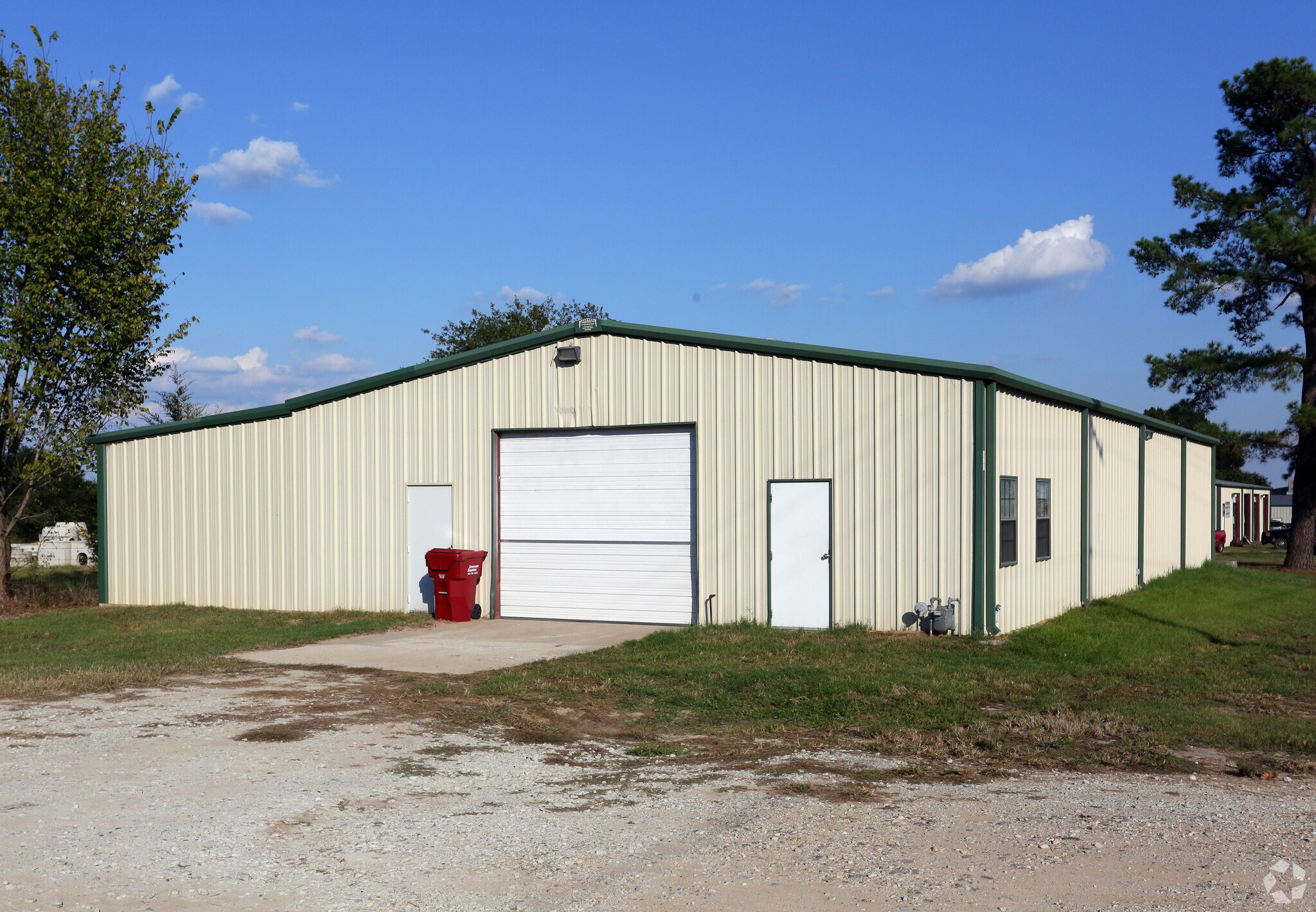 159 Park Row, Van, TX for sale Primary Photo- Image 1 of 30