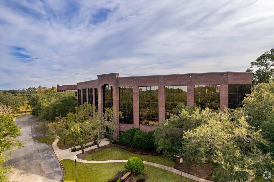 8171 Baymeadows Way W, Jacksonville, FL for sale - Building Photo - Image 3 of 17