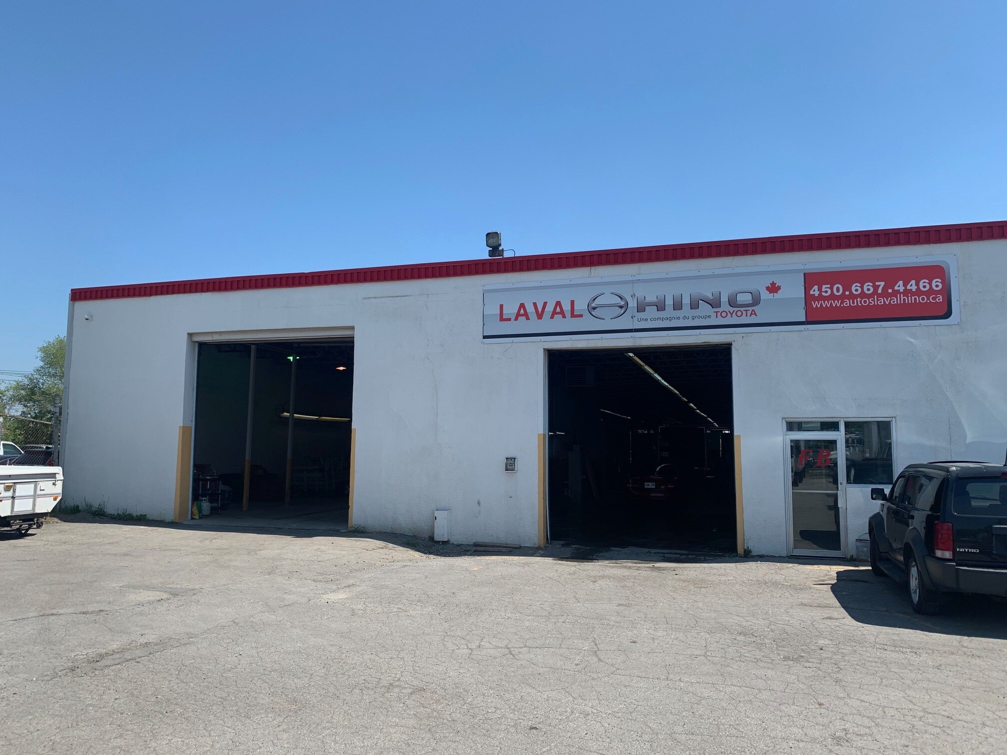 1385 Boul Des Laurentides, Laval, QC for sale Primary Photo- Image 1 of 1