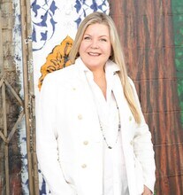 Suzanne Gregg