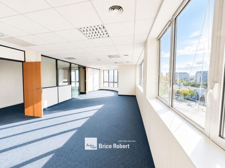 205-207 Rue Paul Bert, Lyon for lease - Interior Photo - Image 2 of 6