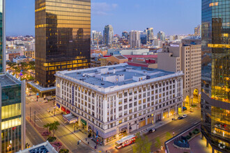 121 Broadway, San Diego, CA - Aérien  Vue de la carte